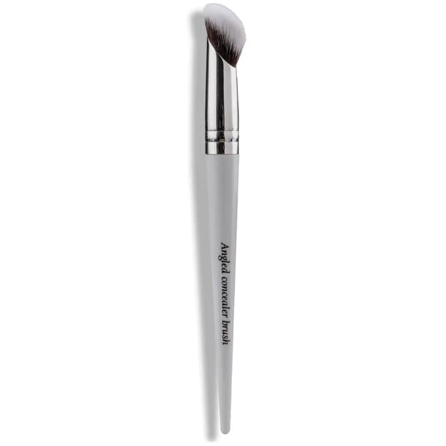 Angled Concealer Brush